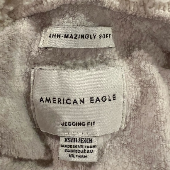 American Eagle Outfitters Ahh-Mazingly Soft Fleece-lined Cream Hoody Sweatshirt - Picture 5 of 7